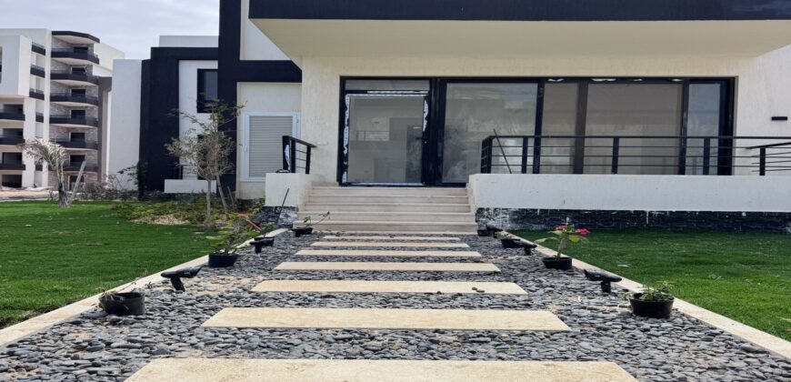 Villa for Sale in Fanadir Aqua | Beach Access & Hotel Facilities