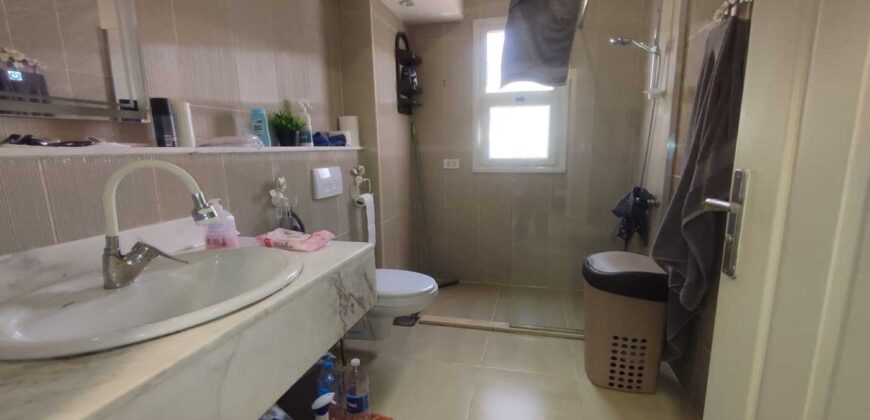 One-Bedroom Apartment for Sale in Jungle Magawish
