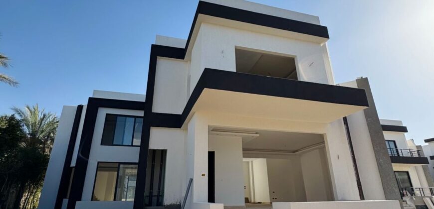 Villa for Sale in Fanadir Aqua | Beach Access & Hotel Facilities